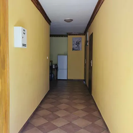 Wedzarnia Pod Lasem -